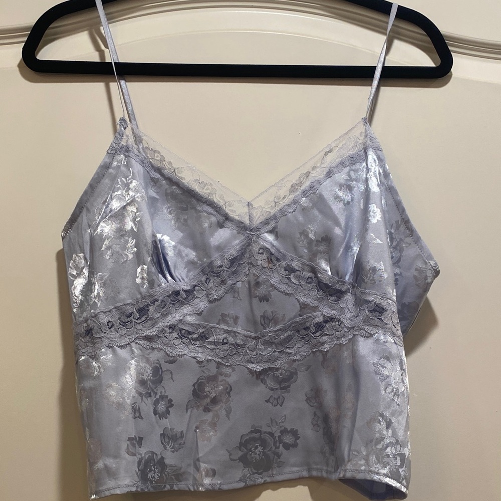 Silky Floral Lace crop Cami Top